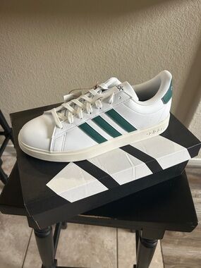 Mens Adidas Green White Sneakers for Sale up to 90% Off: Poshmark